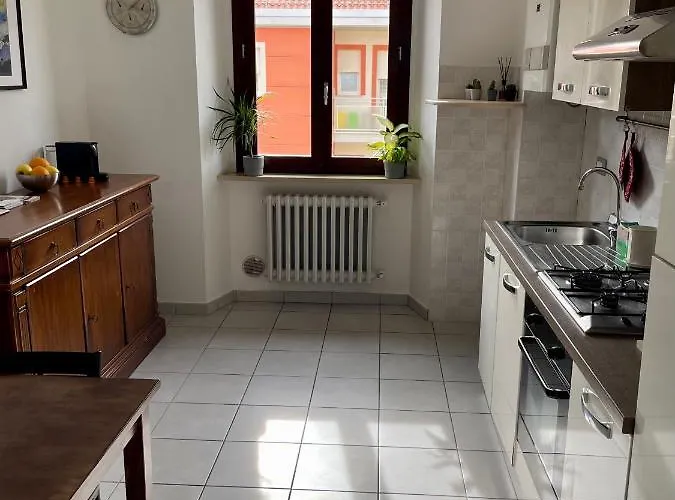 A Due Passi Dal Centro Appartamento *