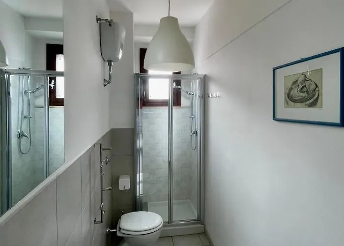 A Due Passi Dal Centro LʼAquila